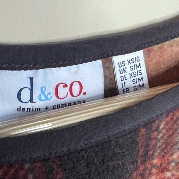 𝅺denim and company plaid pullover poncho - Picture 4 of 7